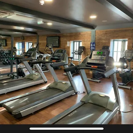 Sunrise With On-site Swimming And Sauna Vakantiehuis