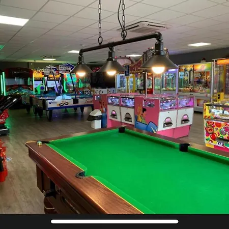 Sunrise With On-site Swimming And Sauna 度假居 法利